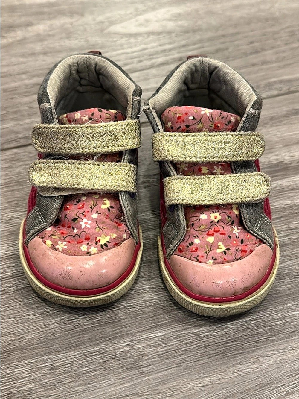 See Kai Run Kristin High Top Sneakers Toddler size 6